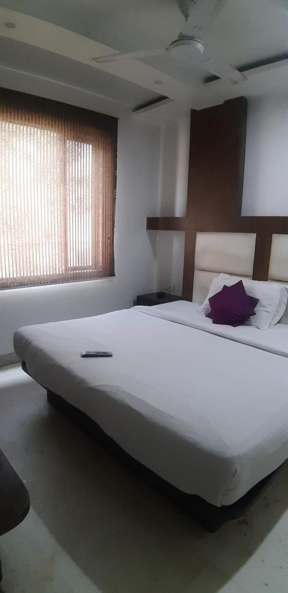 Hotel A10 Nueva Delhi Exterior foto